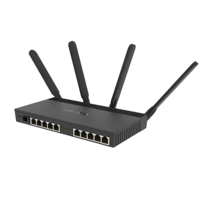 Router Rb4011 del CPU Mikrotik del centro 1.4Ghz del quadrato di SFP+ 10Gbps MikroTik RB4011