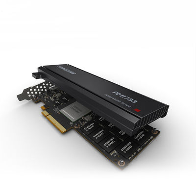 SSD 3.84TB dello SSD interno a 2,5 pollici Samsung PM1733 di PCIe Gen4 X4 NVMe U.2