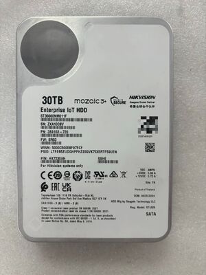 Dischi rigidi aziendali Seagate Exos EXOS da 28 TB Modello: ST30000NM011F